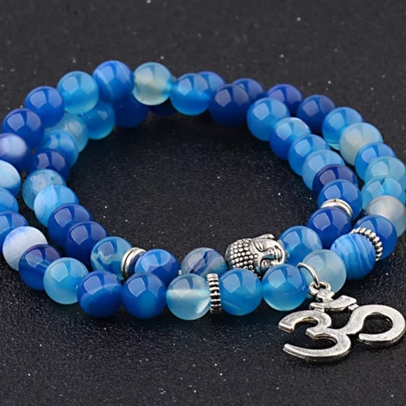 Unisex onyx, lava stone, wood or tigers eye Mala bracelet - Picture 3 of 12